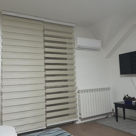 Ferienwohnung Sleep And Drive 2 SJJ Exterior foto
