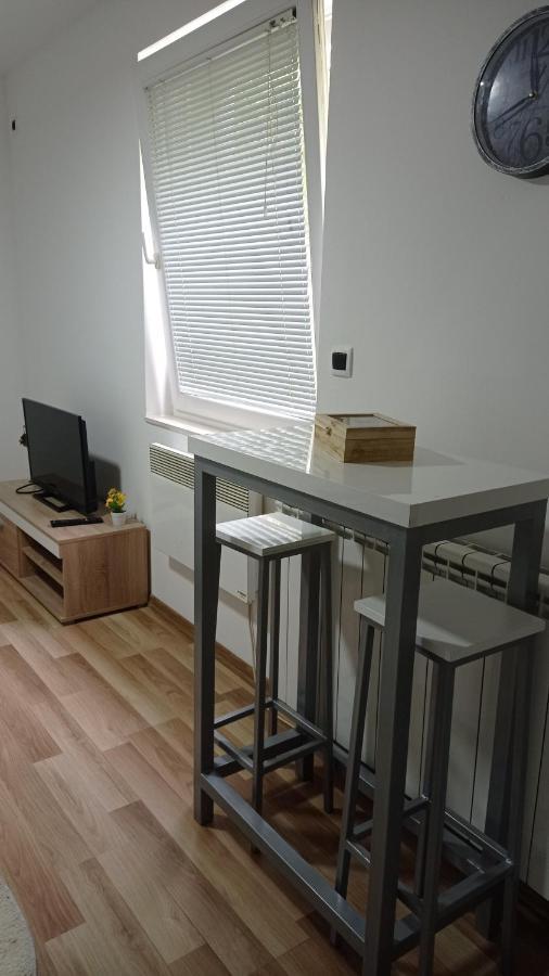 Ferienwohnung Sleep And Drive 2 SJJ Exterior foto